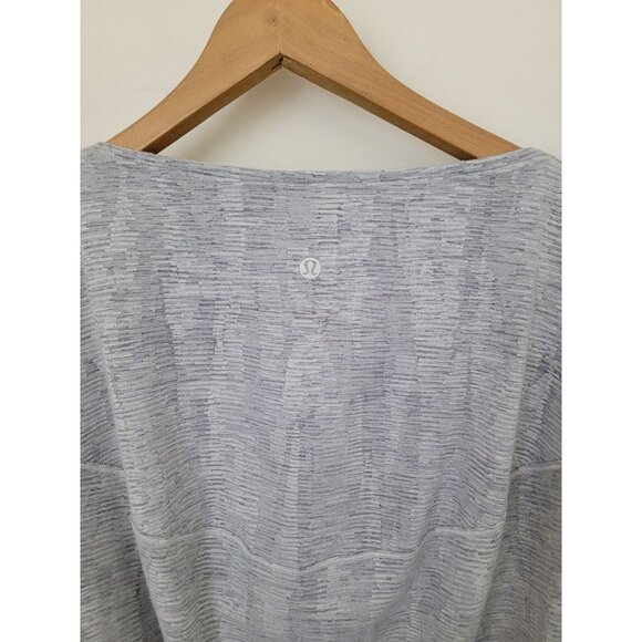 Lululemon BACK IN ACTION Long Sleeve RULU Jacquard Athleisure Shirt Women's 4 - Picture 6 of 9